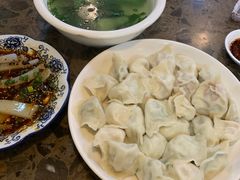 -周家大连水饺(美专校街店)