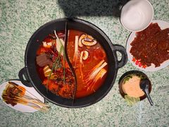 -肖婷姐大铁锅重庆火锅(南湖店)