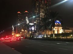 -影汇之星8字形摩天轮