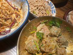 -荣记歡喜·馄饨铺(开发区振华购物中心店)