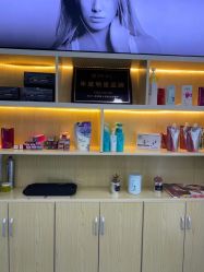 -Coo Hair salon