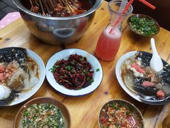 -四小区火锅·巷子里的重庆火锅(花照壁店)