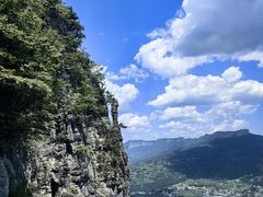 -蝶舞清江·恩施地心谷景区