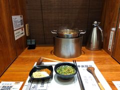 -独食火锅·半米屋台(直营总店)