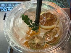 -J Create城市露营咖啡·简餐·宠物(上海动物园店)