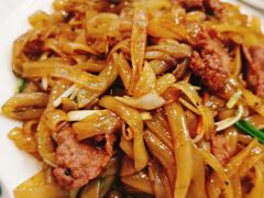 干炒牛河-文记壹心鸡(宝华路店)