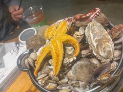 -锅老头海鲜铁锅炖