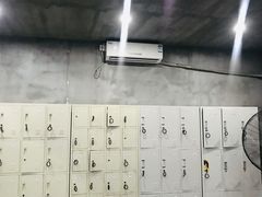-镭战前线·真人CS·团建·亲子·生日派对(南山来福士店)