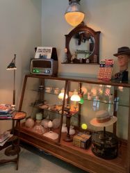 -IMUSE BARBER SHOP