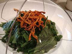 -阿瓦山寨·湘菜现炒·剁椒鱼头王(咸阳总店)