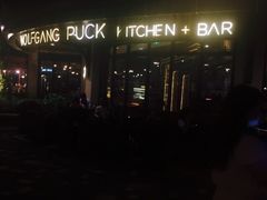 -WOLFGANG PUCK KITCHEN & BAR(迪士尼小镇店)