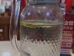 -渝是乎酸菜鱼·川渝小炒(新世界百货望京店)