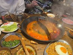 -萍姐火锅·公路夜市(武汉首店)