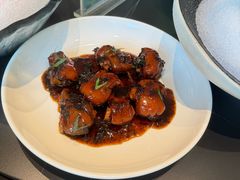 -鼎泰亨·海鲜牛肉餐厅(滨江店)