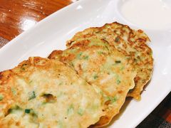 西葫芦饼配酸奶-TUK土耳其餐厅·下午茶(卢湾店)