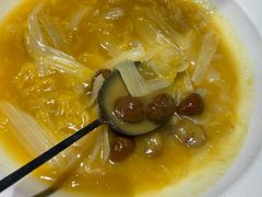 老鸡汤栗子扒白菜-小大董·烤鸭(观景餐厅·南京西路店)