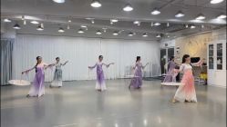 -深舞形体民族舞蹈工作室