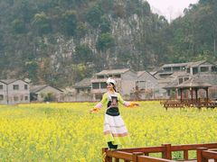 -高荡千年布依古寨旅游景区