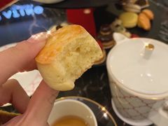 -Salon de The de Joel Robuchon(外滩18号店)