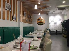 大堂-张大师鸭爪爪特色干锅(南湖店)