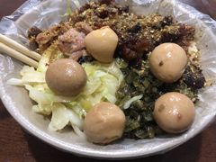 秘制脆皮猪脚饭-陆长玖古法猪脚饭(玄风桥店)
