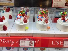 -罗森尼娜(德思勤店)