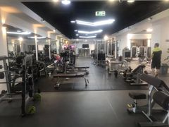 -健变健身俱乐部(前海天虹商场店)