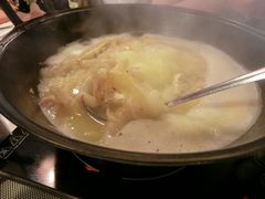 -鲜入围煮花胶鸡海鲜火锅