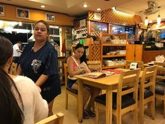 -J Daeng Seafood