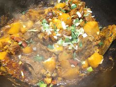 -山河屯铁锅炖(哈西站店)