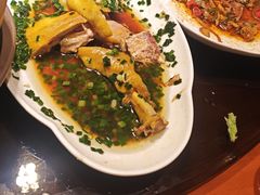 -魏铭鱼头捞饭(晋阳路店)