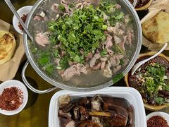 -小杨翘脚牛肉