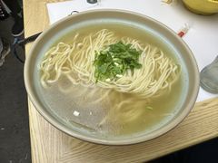 -东大桥小国抻面烧烤(长通路店)