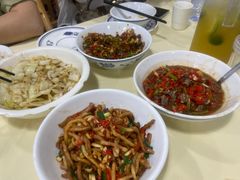 -笨罗卜浏阳菜馆(太平街店)