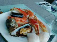 -亚洲国际大酒店·云顶阁旋转自助餐厅