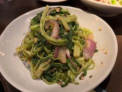 马拉盏炒通菜-大头虾越式风味餐厅(光明广场店)