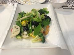 -雅逸居海鲜小厨