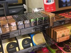 面包甜点陈列柜-GODIVA(海岸城店)