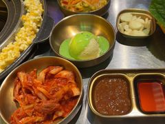 -釜山火炉·海鲜烤肉(紫藤路店)