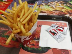 -肯德基(岱宗店)