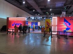 -上海跨国采购会展中心