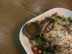 印加藜麦鸡肉沙拉佐意大利黑醋-HELLO 27 意面·沙拉·帕尼尼