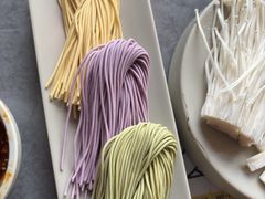 三色蔬菜面-故里和山·成都火锅(欢乐港湾店)