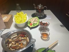-一叶一世界•素食餐厅(新光天地店)