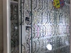 -罗创丹阳眼镜(童卫路店)