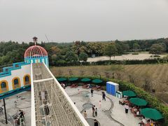-季高兔窝窝亲子园(上海薰衣草公园店)