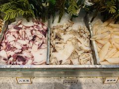 -金滏山·烤肉海鲜火锅自助(襄阳万达店)