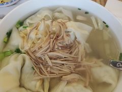 -笑来喜馄饨小笼工坊店(湖滨街店)