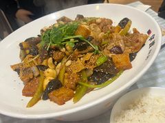 -拿渡·水煮鱼麻辣香锅(王府井奥莱·香江小镇店)