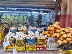 牛奶椰-新鸿港水果市场